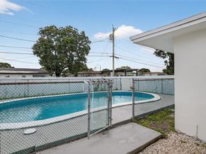 3960 NW 174th St, Miami Gardens FL 33055