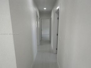 3960 NW 174th St, Miami Gardens FL 33055
