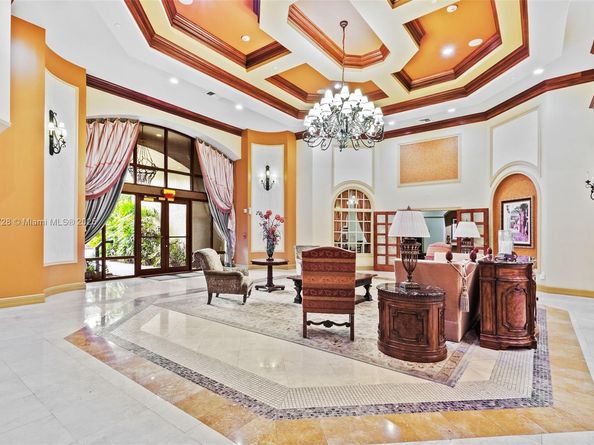 888 S Douglas Rd 113, Coral Gables FL 33134
