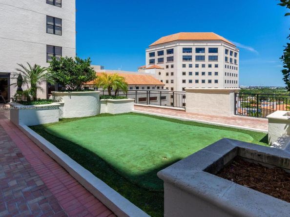 888 S Douglas Rd 113, Coral Gables FL 33134