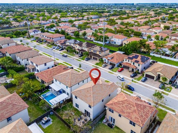 4136 NE 21st Ct, Homestead FL 33033