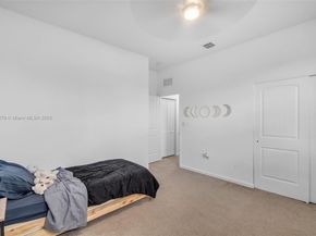 4136 NE 21st Ct, Homestead FL 33033