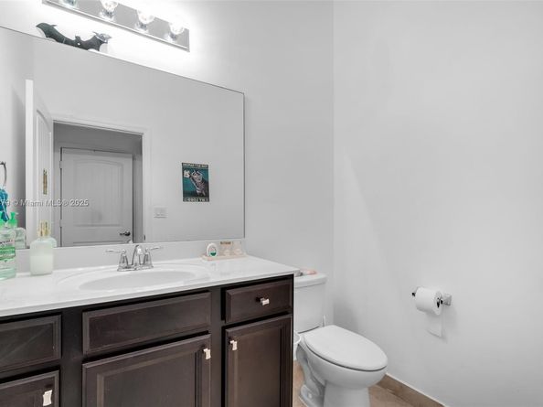 4136 NE 21st Ct, Homestead FL 33033