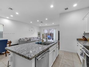 4136 NE 21st Ct, Homestead FL 33033