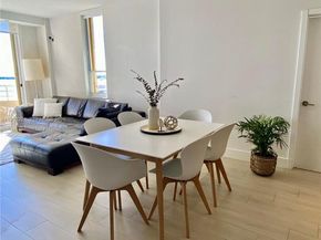 888 Brickell Key Dr 2209, Miami FL 33131