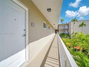 8103 Camino Real C314, Miami FL 33143
