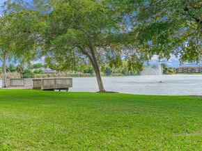 5771 SW 39th St, Davie FL 33314