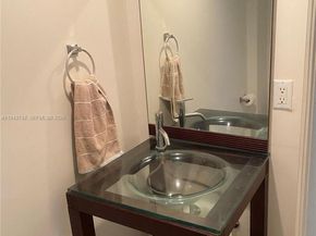 6917 Collins Ave 426, Miami Beach FL 33141