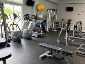 6917 Collins Ave 426, Miami Beach FL 33141