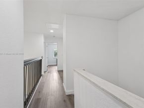 3239 NW 44th St 6, Oakland Park FL 33309