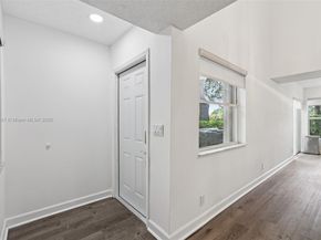 3239 NW 44th St 6, Oakland Park FL 33309