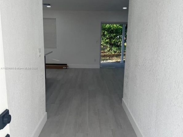 18535 NW 39th Ct, Miami Gardens FL 33055