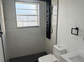 18535 NW 39th Ct, Miami Gardens FL 33055