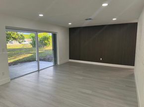 18535 NW 39th Ct, Miami Gardens FL 33055