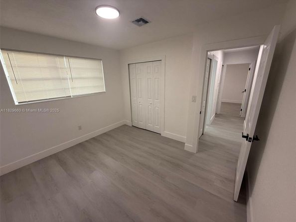 18535 NW 39th Ct, Miami Gardens FL 33055
