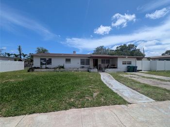 950 NE 172nd St