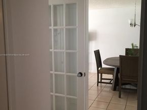 9491 SE Evergreen Pl 102, Davie FL 33324