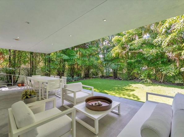 7830 Atlantic Way, Miami Beach FL 33141