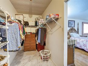 1001 SW 100th Ter, Pembroke Pines FL 33025