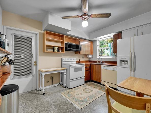740 NE 50th Ct, Deerfield Beach FL 33064
