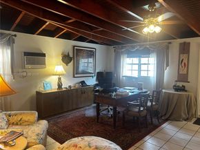 461 SW 89th Ct, Miami FL 33174