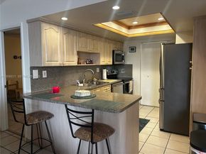 461 SW 89th Ct, Miami FL 33174