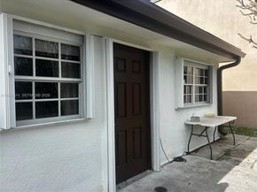 461 SW 89th Ct, Miami FL 33174