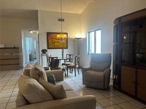 461 SW 89th Ct, Miami FL 33174