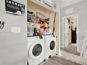 560 SE 33rd Ter, Homestead FL 33033