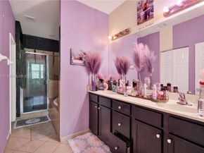 560 SE 33rd Ter, Homestead FL 33033