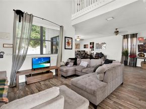 560 SE 33rd Ter, Homestead FL 33033