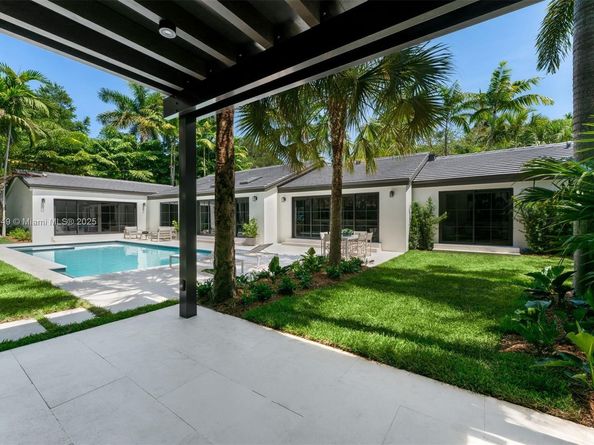 3883 Wood Ave, Miami FL 33133