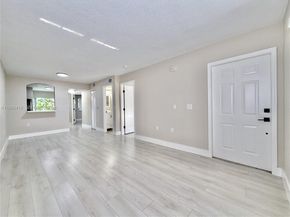 2251 NW 77th Way 102, Pembroke Pines FL 33024