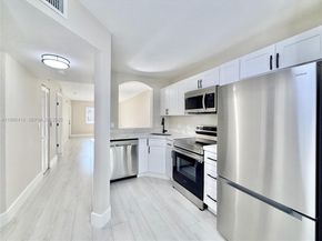 2251 NW 77th Way 102, Pembroke Pines FL 33024