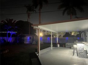 53 NW 19th St, Homestead FL 33030