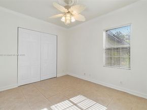 7009 NW 113th Ave, Parkland FL 33076