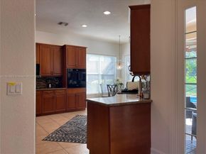 7009 NW 113th Ave, Parkland FL 33076