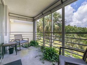 2999 NW 48th Ave 448, Lauderdale Lakes FL 33313