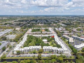 2999 NW 48th Ave 448, Lauderdale Lakes FL 33313