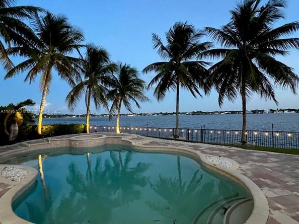 19058 SW 17th Ct, Miramar FL 33029