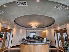 253 NE 2nd St 2606, Miami FL 33132