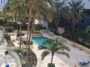 253 NE 2nd St 2606, Miami FL 33132