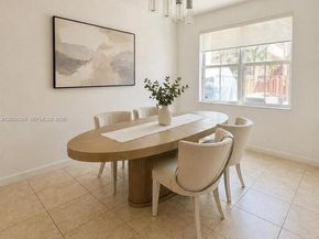 11028 NW 87th Ln, Doral FL 33178