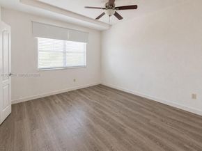 11028 NW 87th Ln, Doral FL 33178