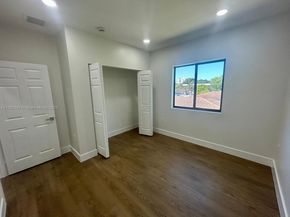 1121 NW 25th St, Miami FL 33127