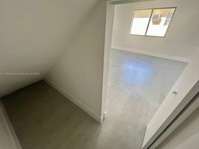 1121 NW 25th St, Miami FL 33127