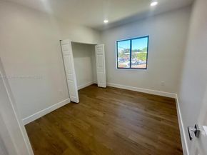 1121 NW 25th St, Miami FL 33127