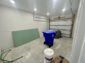 1121 NW 25th St, Miami FL 33127