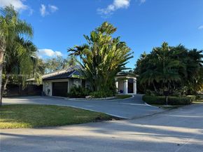 3750 NE 170th St 302, North Miami Beach FL 33160