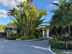 3750 NE 170th St 302, North Miami Beach FL 33160